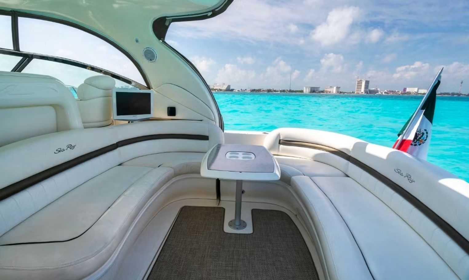 Sea Ray Sundancer 44 | Okeyanos