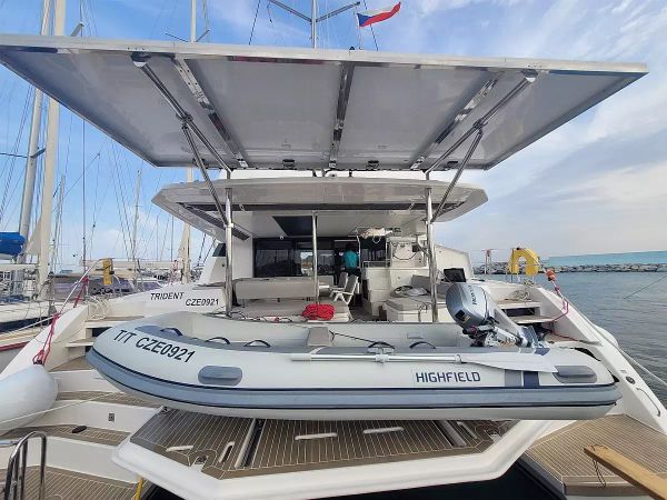 Leopard 50 | Trident