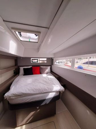 Leopard 50 | Trident