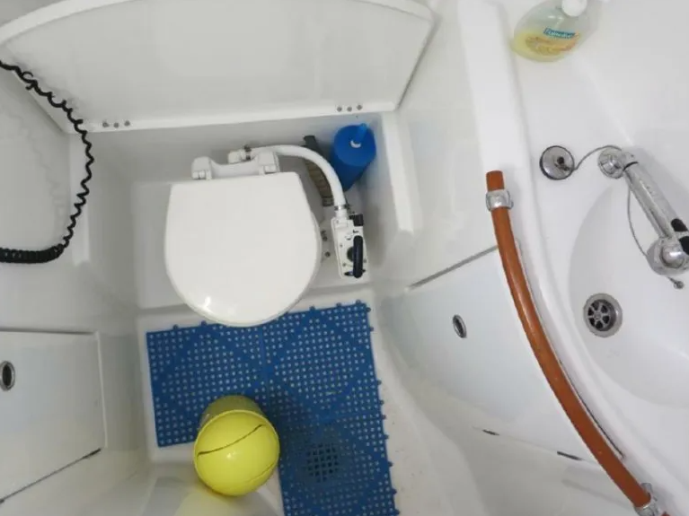 Beneteau Oceanis 393 | Tacoma