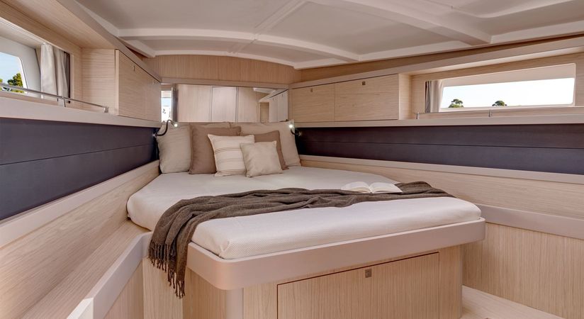 Beneteau Oceanis 45 | Ezodi