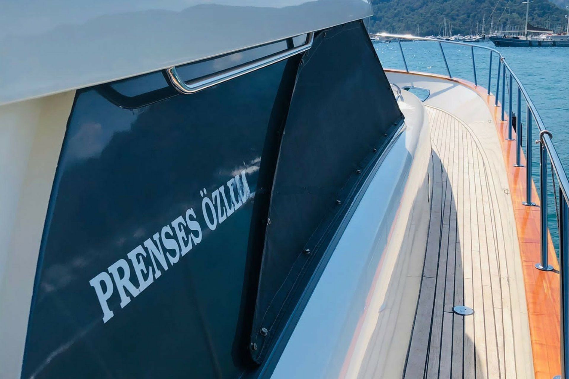 Custom Built 52 | Prenses Ozlem