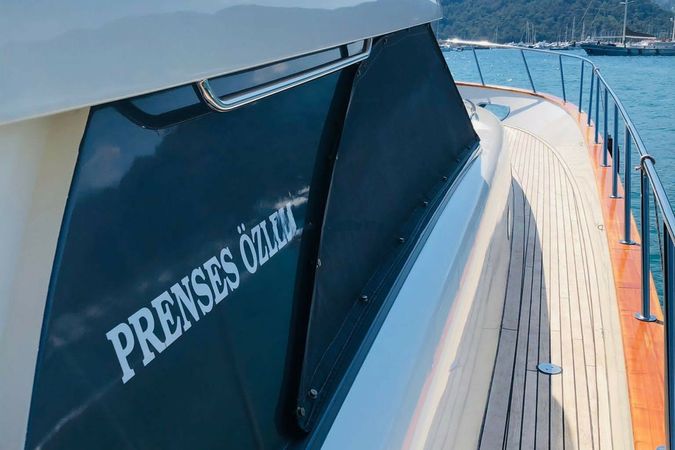 Custom Built 52 | Prenses Ozlem