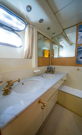 Canados 70 Fly | Esmeralda A