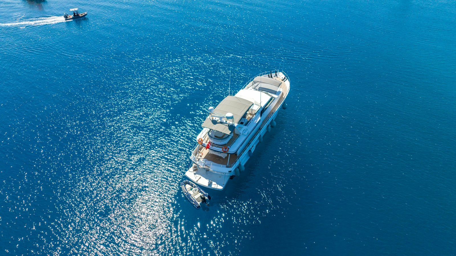 Canados 70 Fly | Esmeralda A