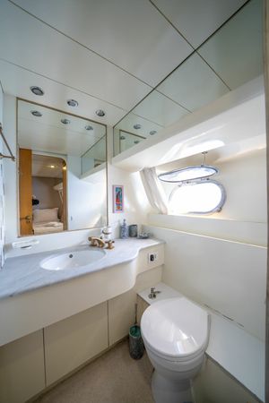 Canados 70 Fly | Esmeralda A