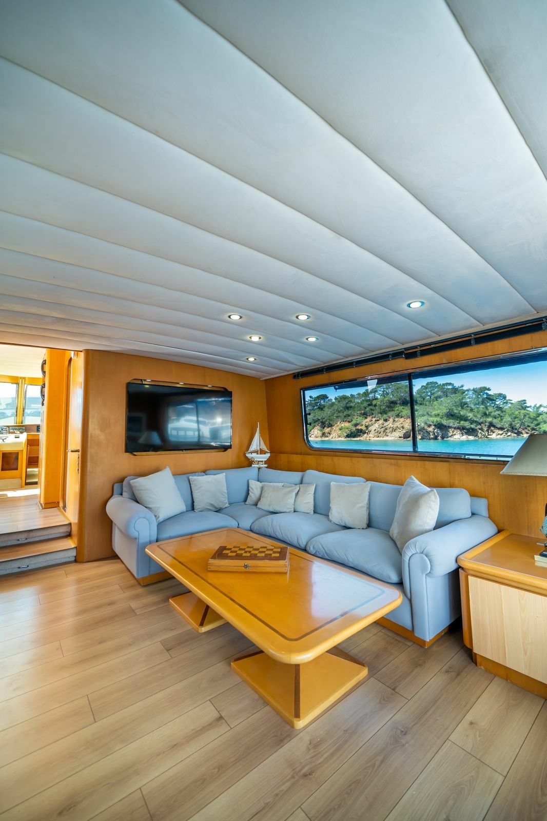 Canados 70 Fly | Esmeralda A