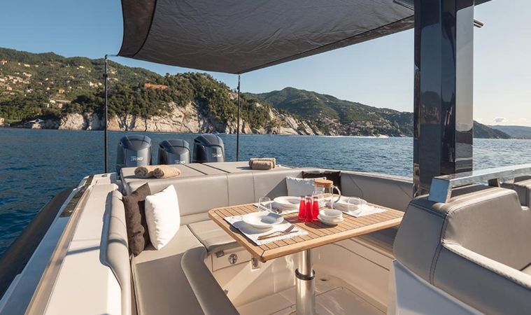 Lomac Granturismo 12 | Bullet Train