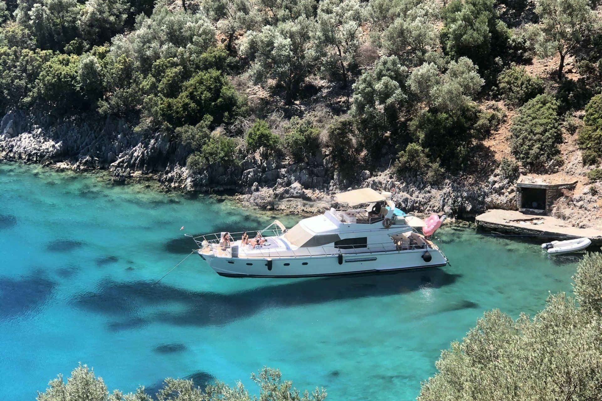 Custom Built 55 | Lagoon