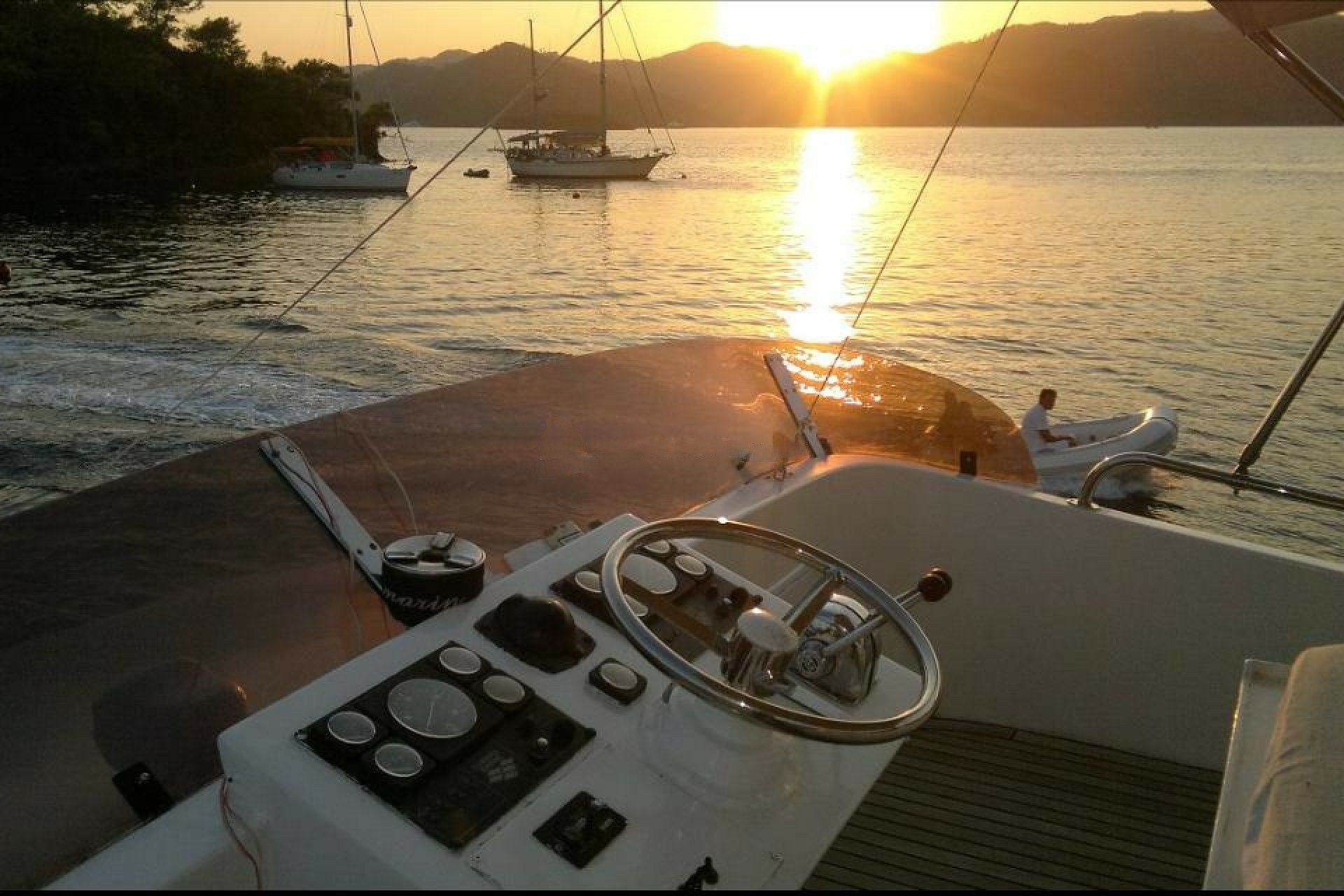 Custom Built 55 | Lagoon