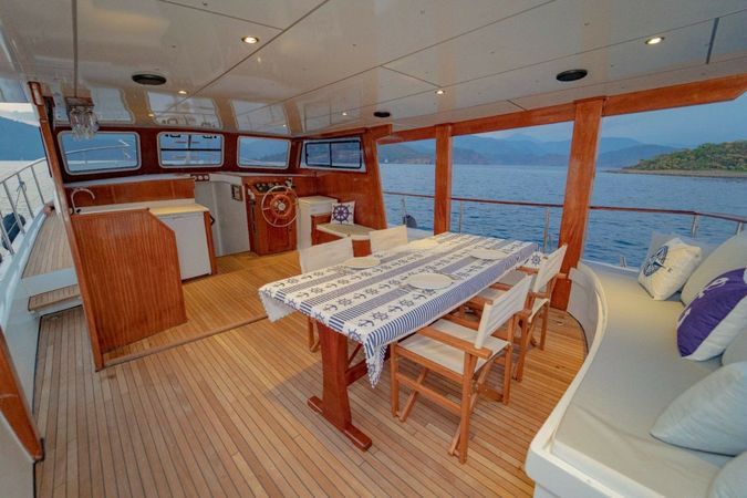 Custom Built 46 | Goldenlight