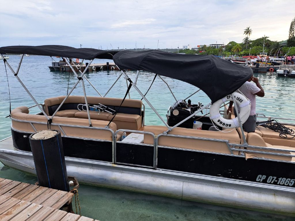 Suncatcher 23 | Ponton Acqua