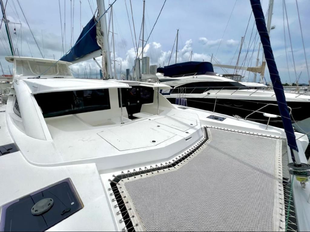 Leopard 48 | Avalone One