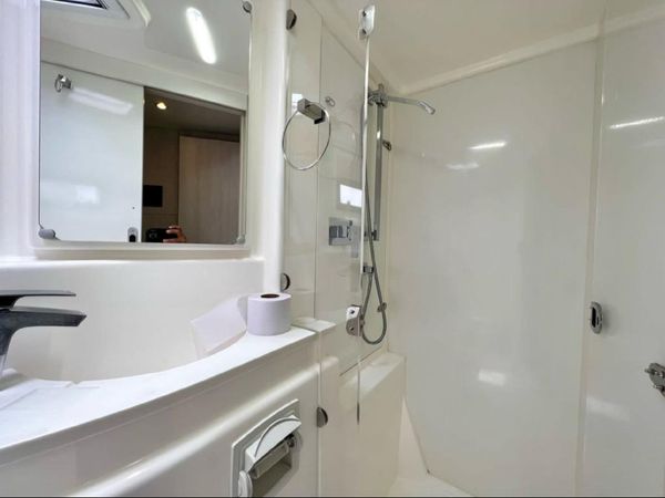 Leopard 48 | Avalone One