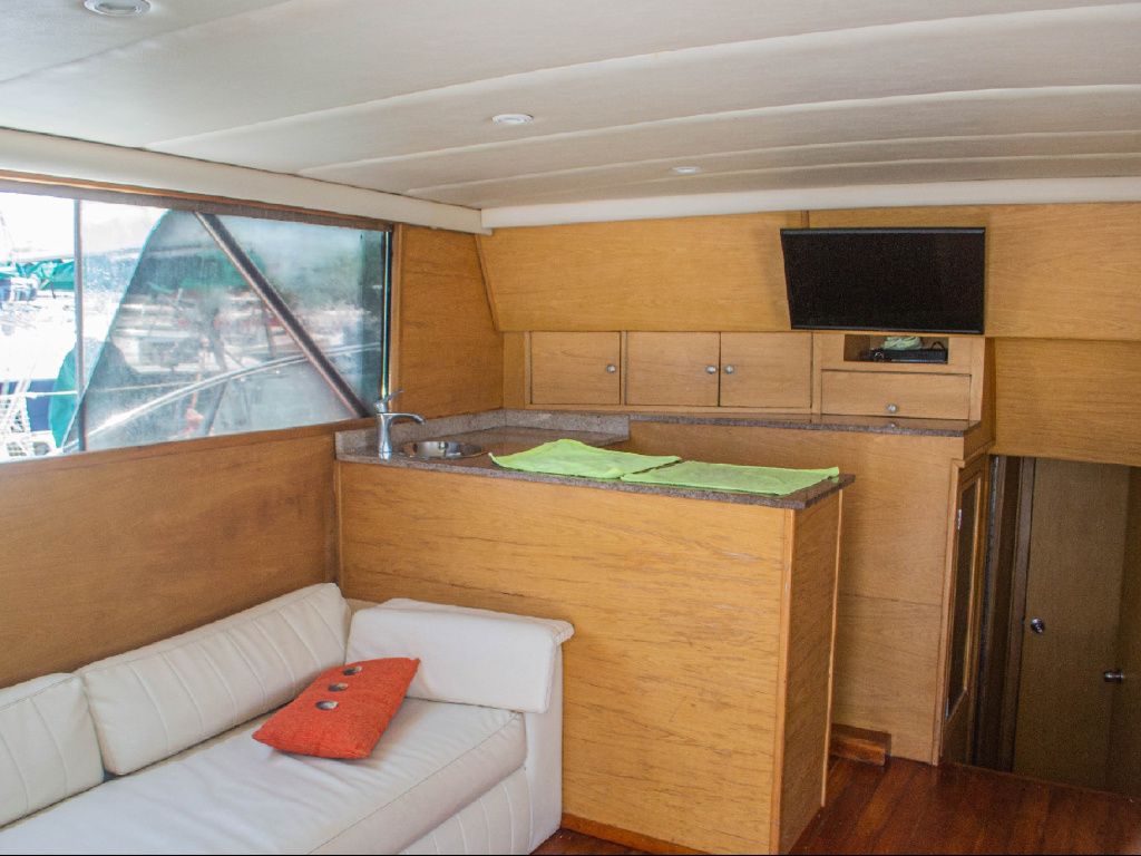 Black Fin 40 Flybridge | Toscano