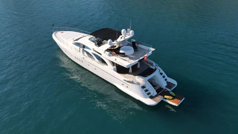 Azimut Leonardo 98 | Obsidian