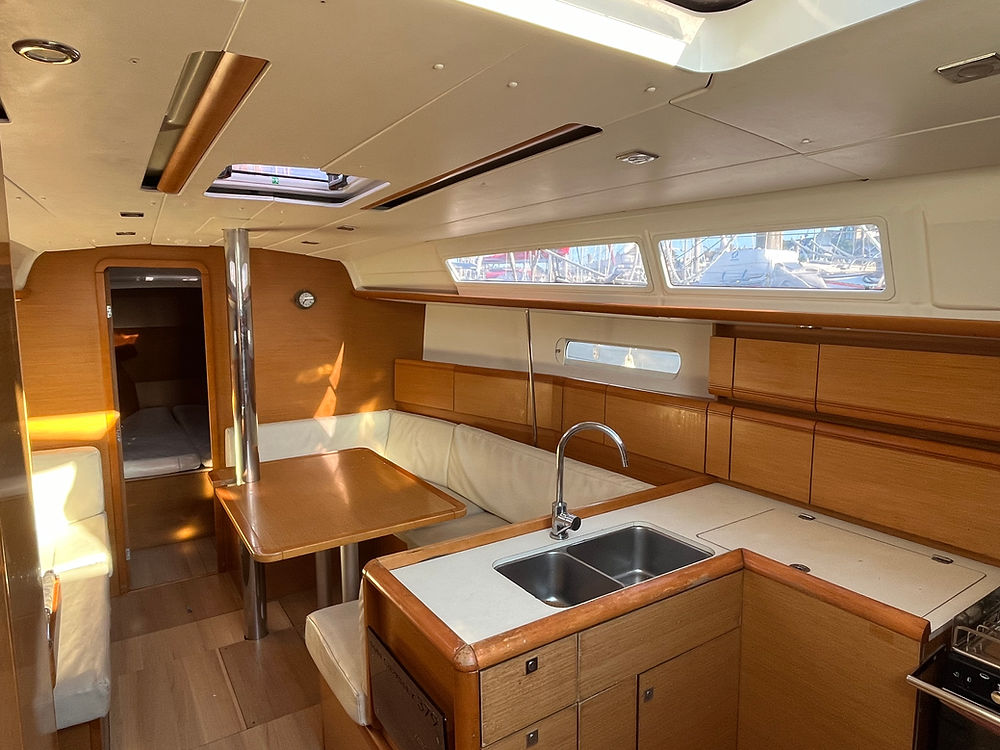 Jeanneau Sun Odyssey 379 | Esprit du Levant