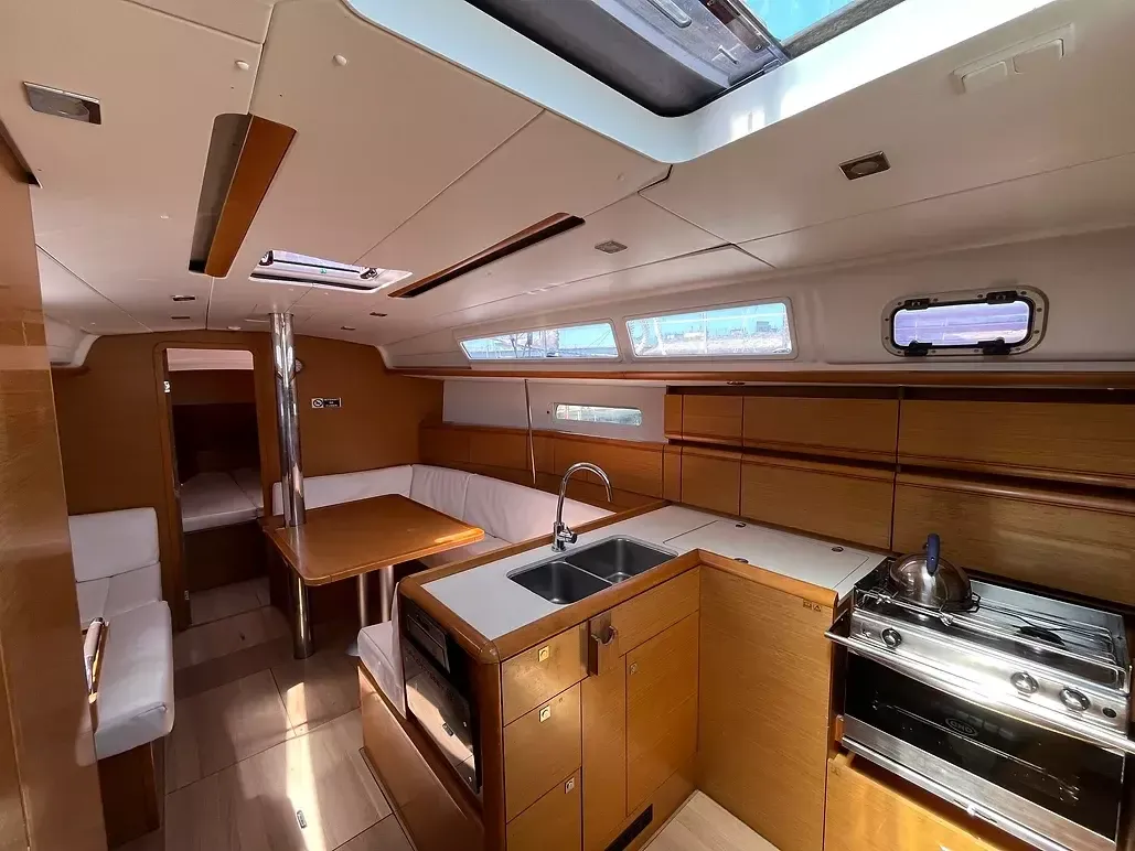 Jeanneau Sun Odyssey 379 | Esprit du Ponant