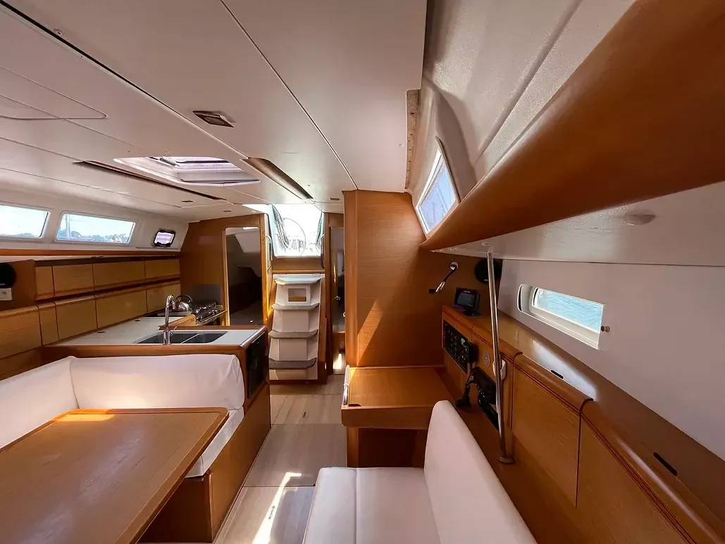 Jeanneau Sun Odyssey 379 | Esprit du Ponant