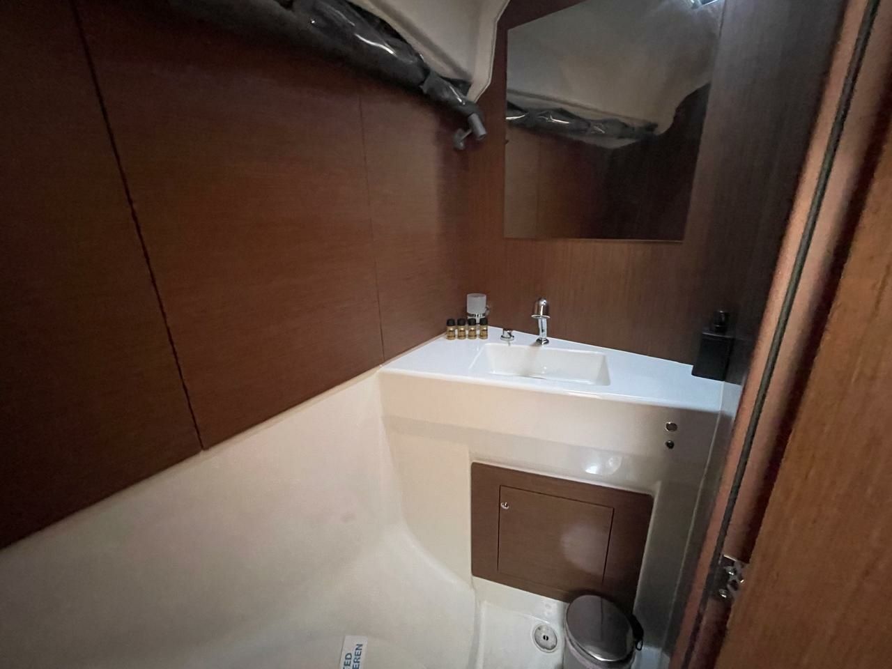 Beneteau Oceanis 40.1 | Ithaca