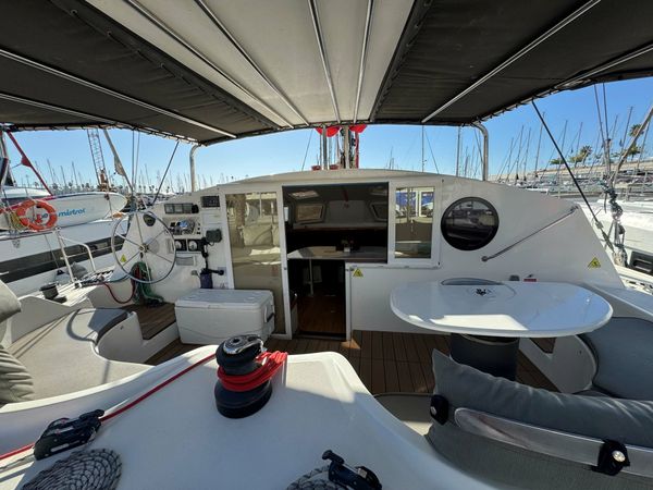 Outremer 42 | Blue Magic Cat