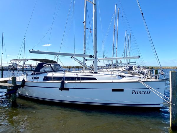 Bavaria Cruiser 37 | Princess