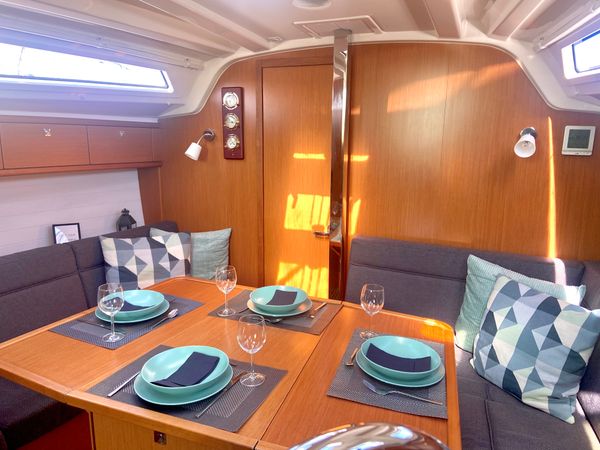 Bavaria Cruiser 37 | Princess