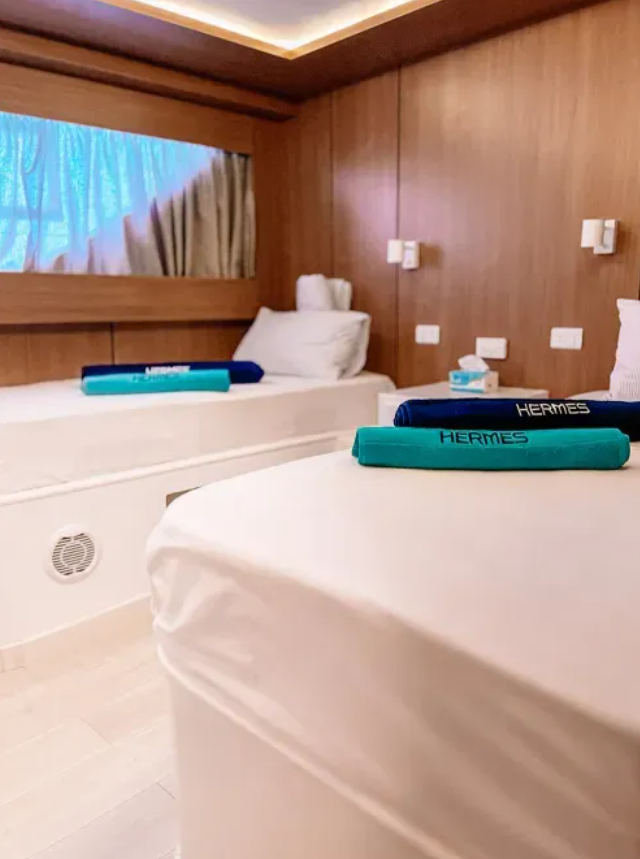 Custom Built 118 | Hermes