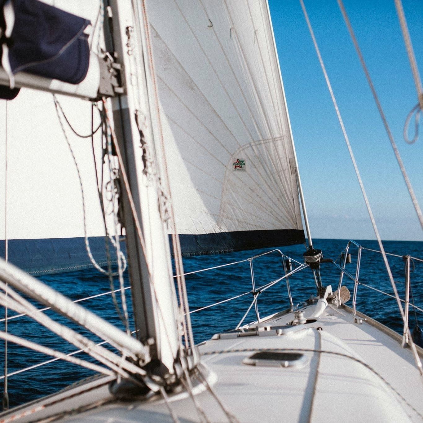 Jeanneau 45.2 | Lorana
