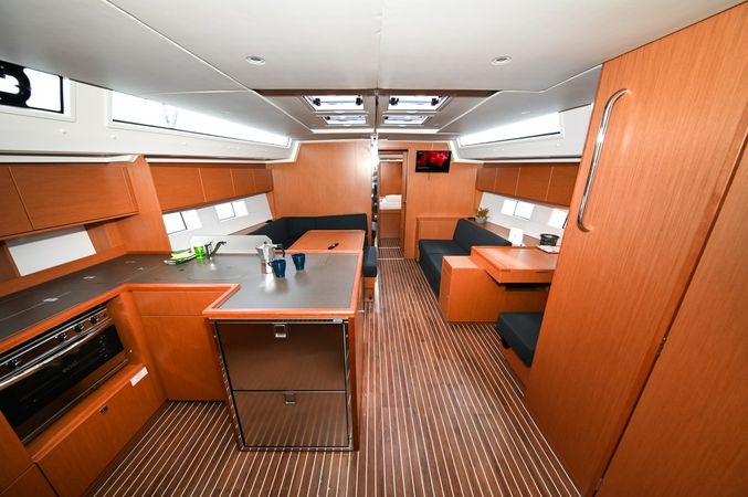 Bavaria C50 | Big Blue