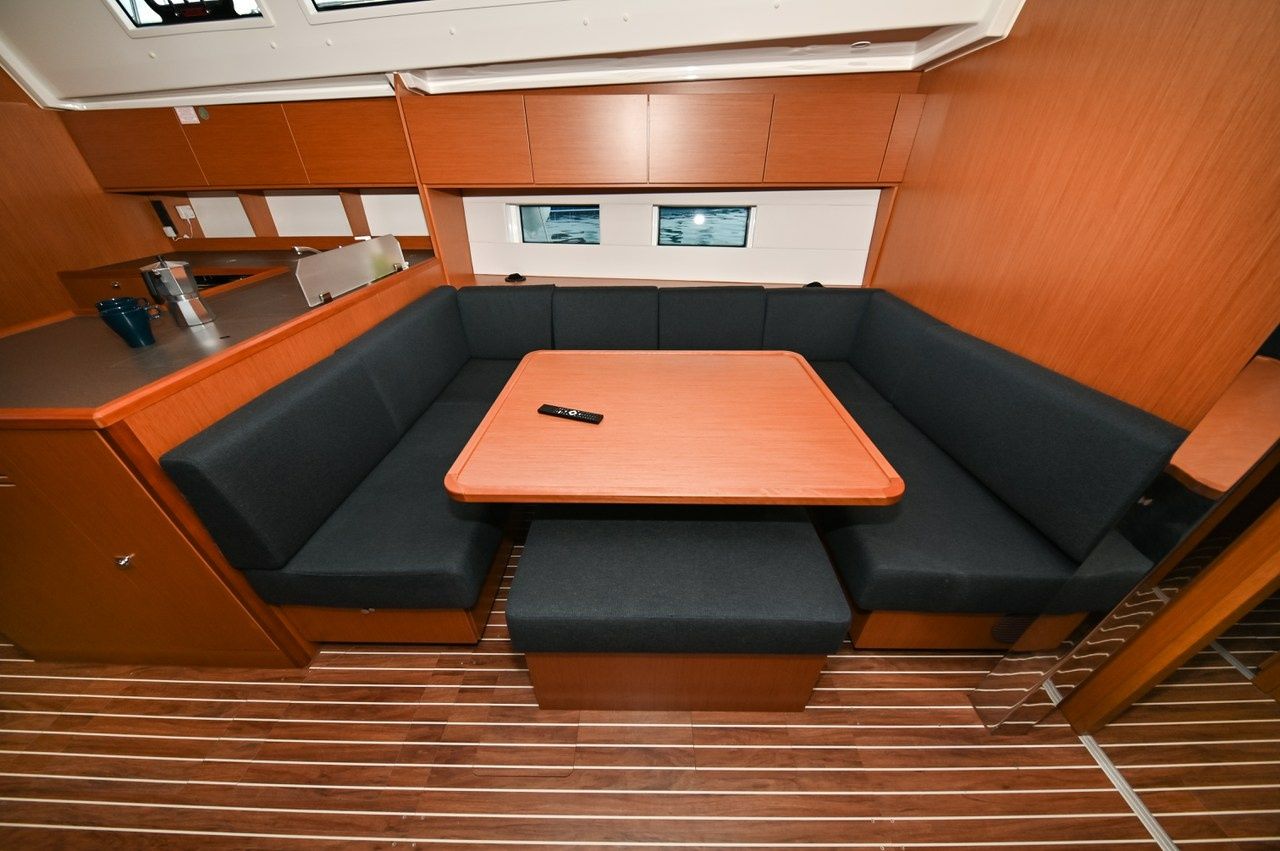 Bavaria C50 | Big Blue