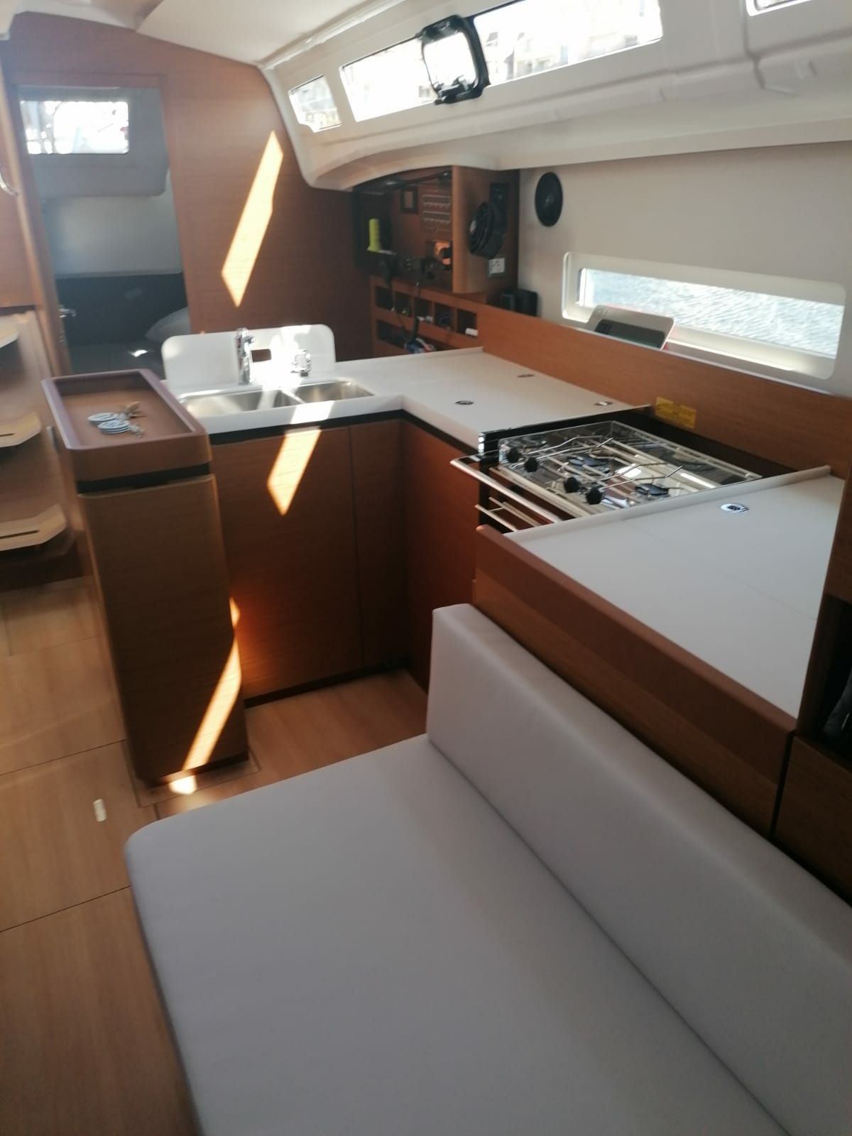 Jeanneau Sun Odyssey 410 | Rocketman