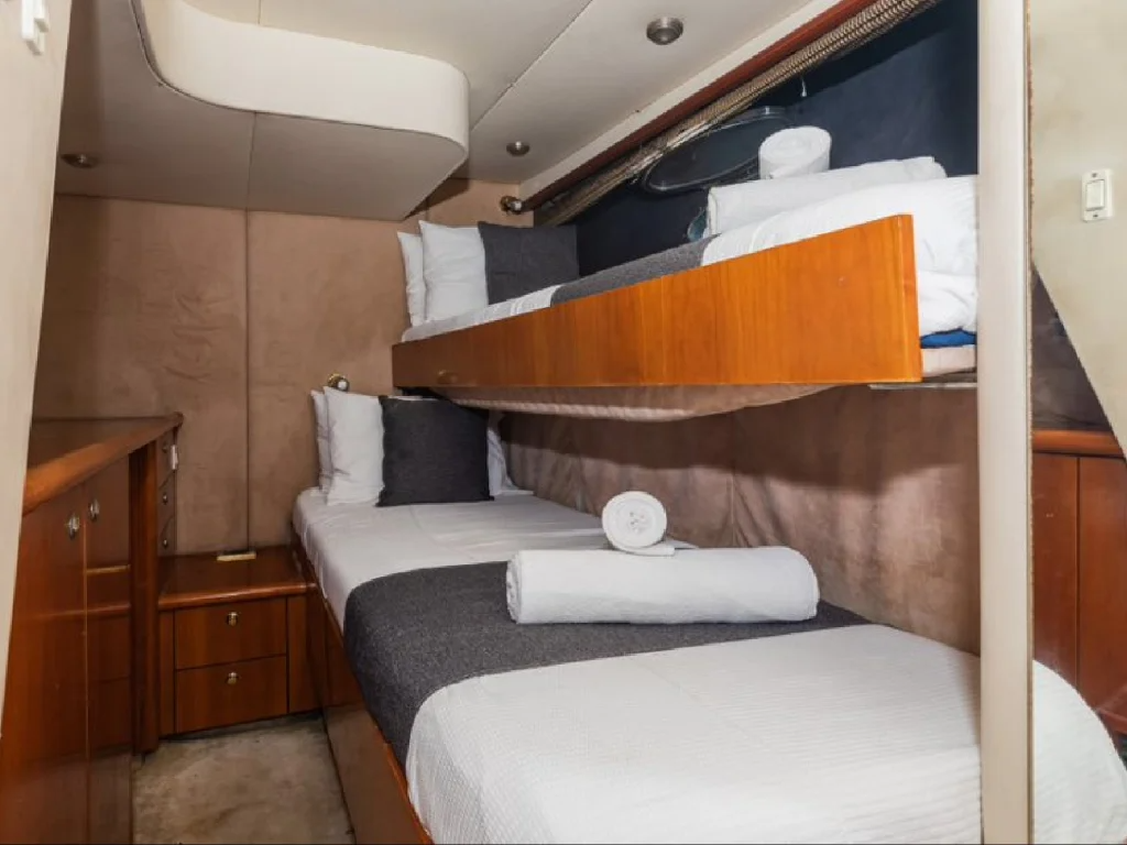 Sunseeker Predator 63 | Bianchi