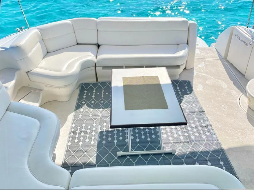 Sea Ray 60 Sundancer | Triton