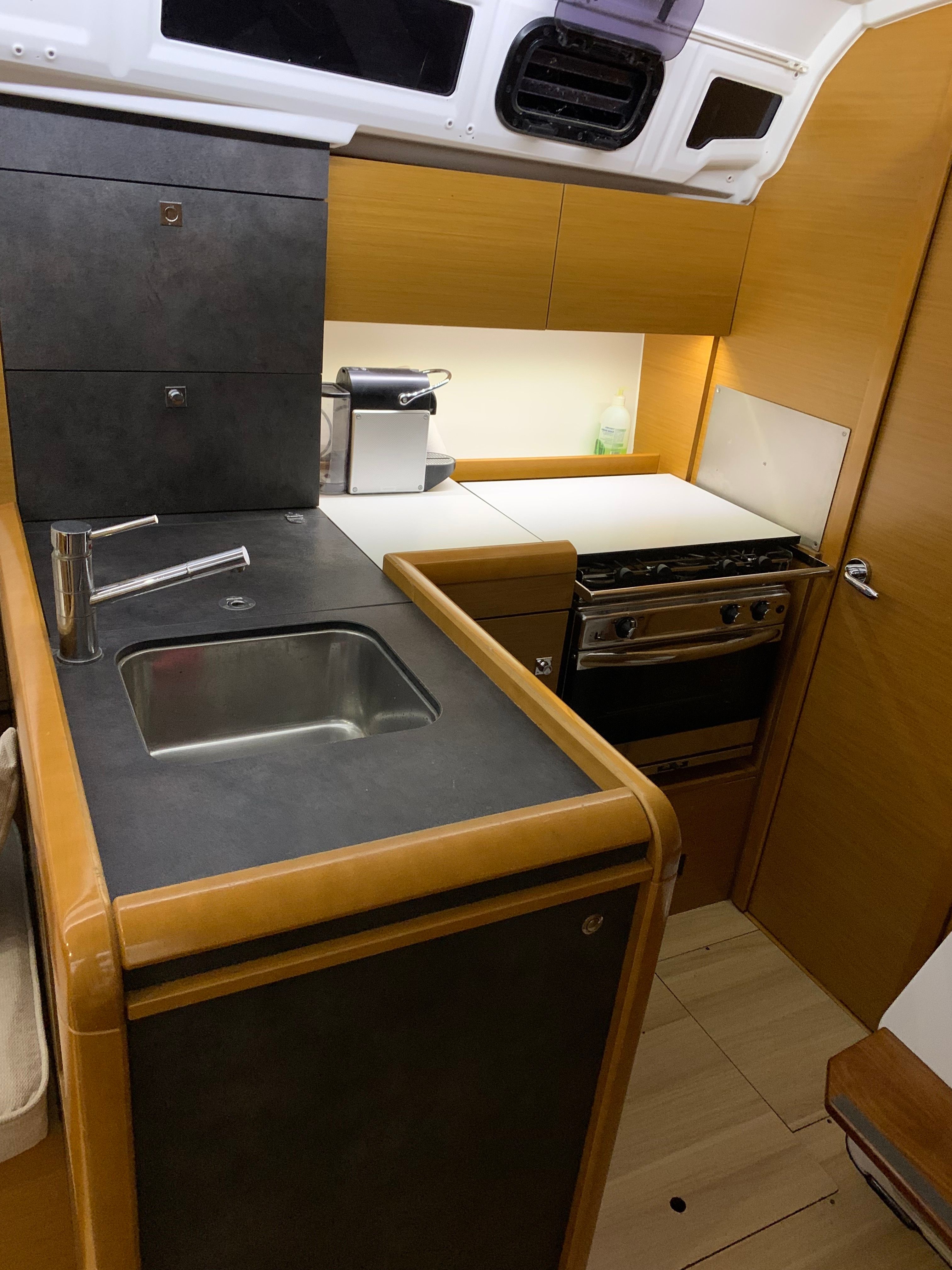 Jeanneau Sun Odyssey 349 | Gloria