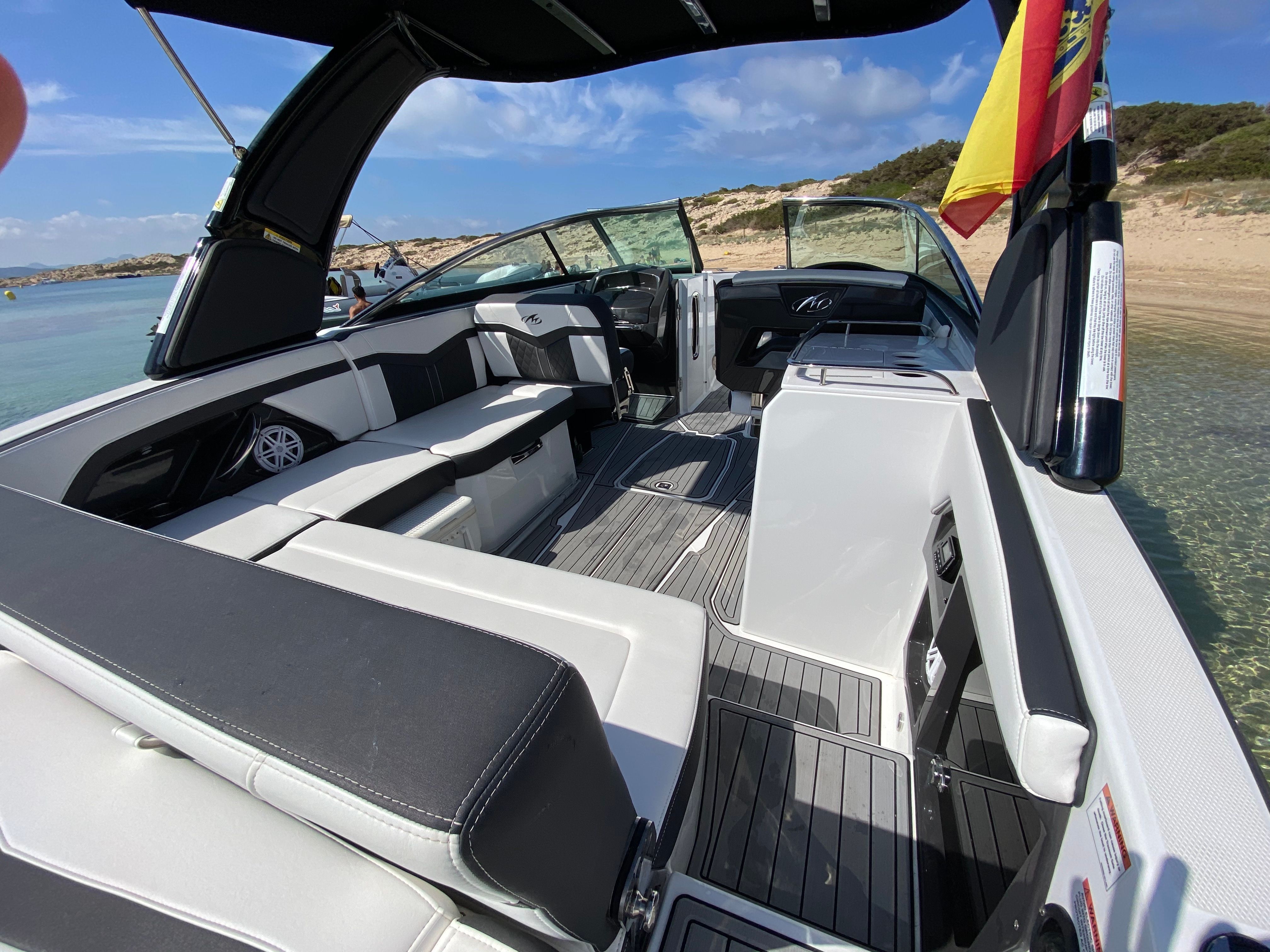 Monterey 278 | Aries