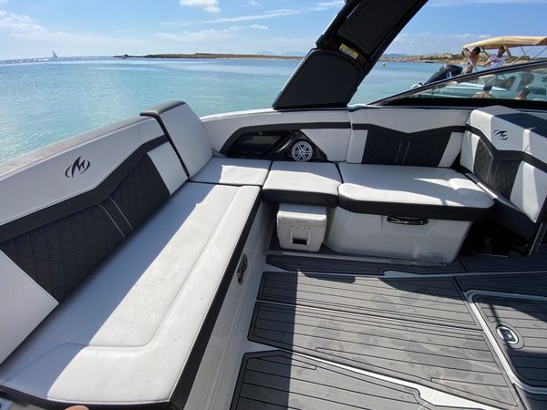 Monterey 278 | Aries