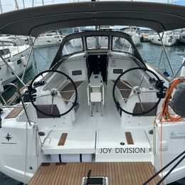 Jeanneau Sun Odyssey 349 | Joy Division