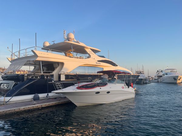 Cruiser Yachts 3375 | Lover Lips