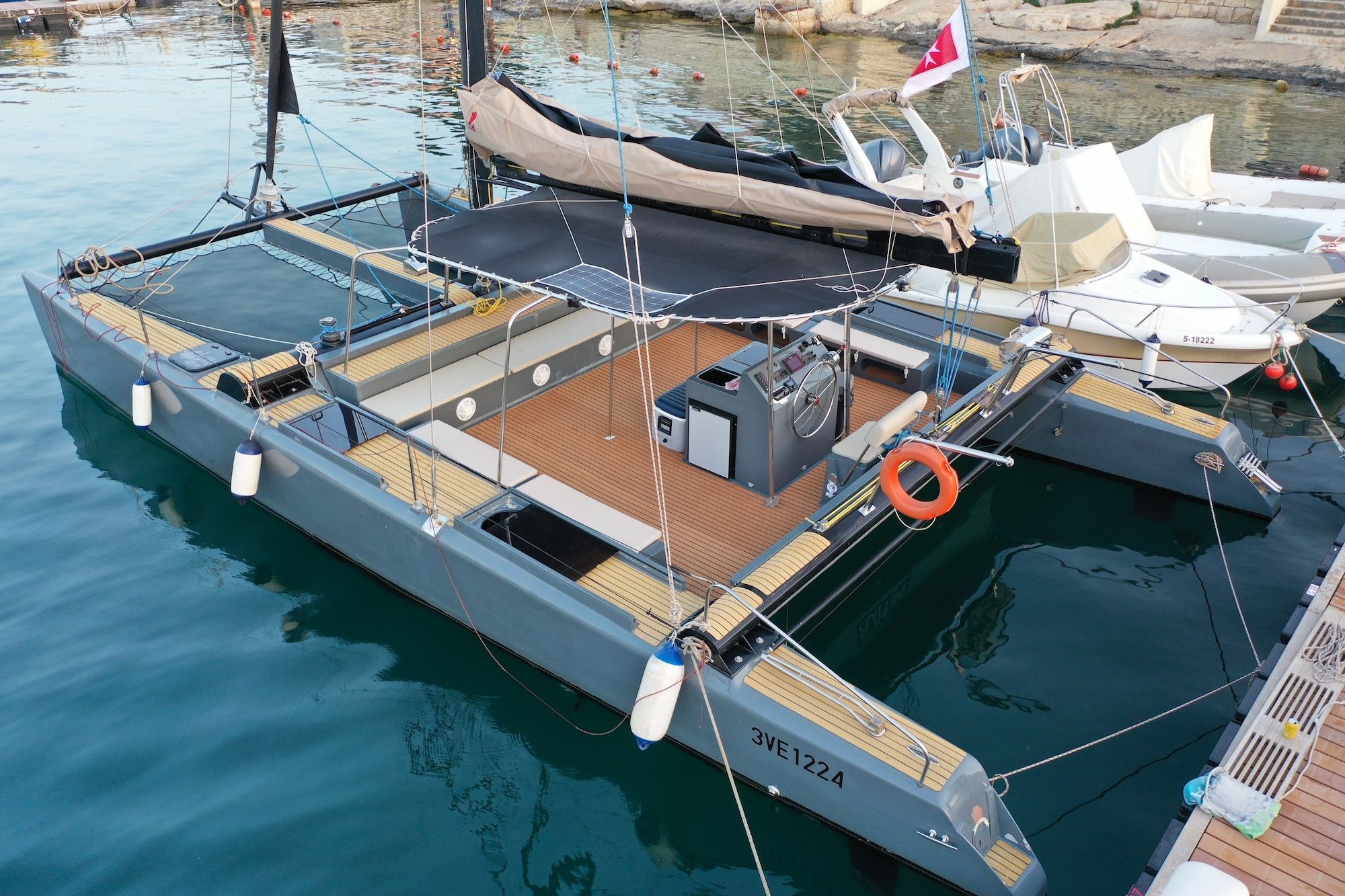 Custom Built 40 | Playtime