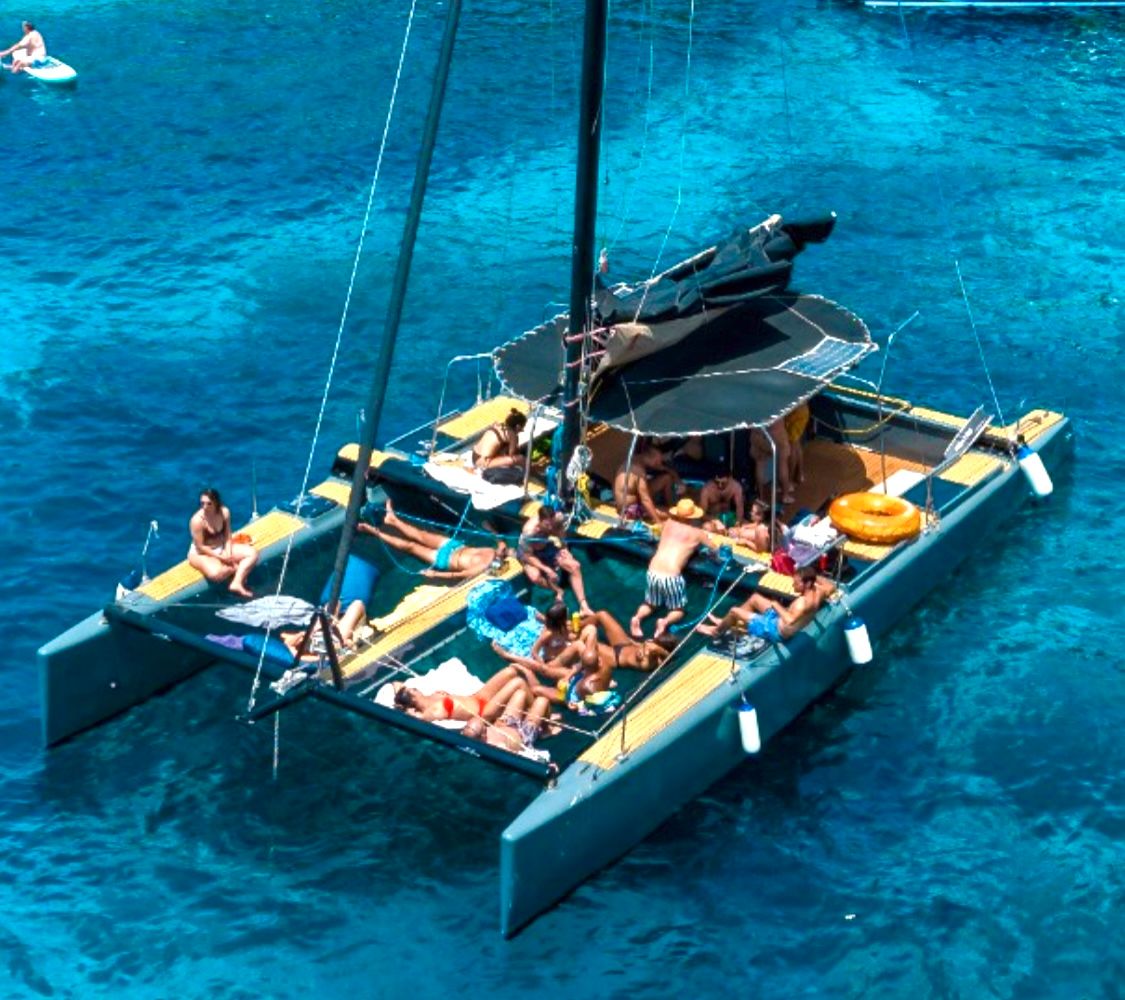 Custom Built 40 | Playtime