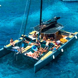 Custom Built 40 | Playtime