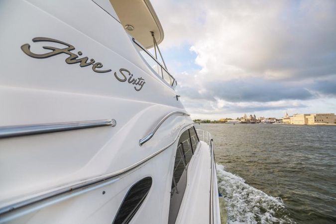 Sea Ray 56 | Cork Trick
