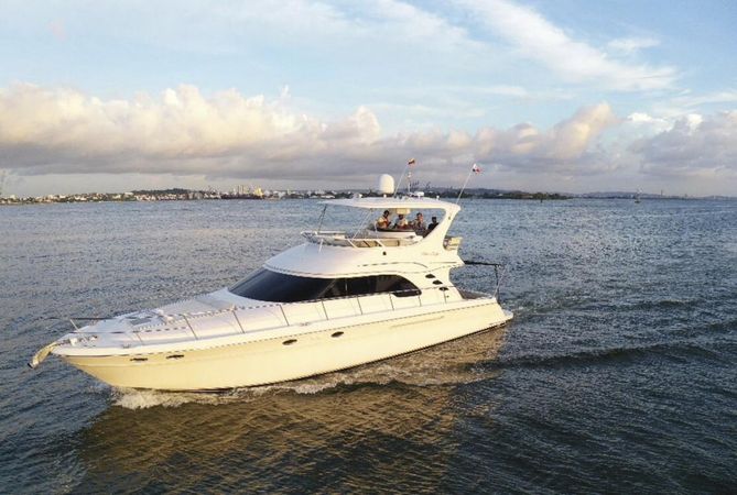 Sea Ray 56 | Cork Trick