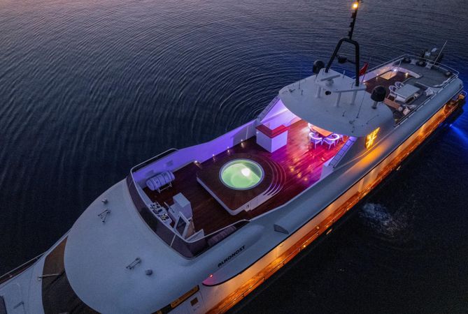 Lurssen 144 | Alkonost