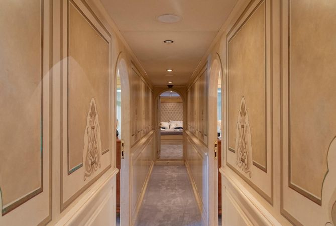 Lurssen 144 | Alkonost