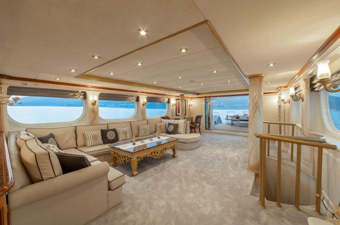 Lurssen 144 | Alkonost