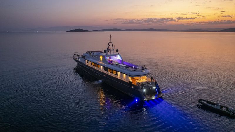 Lurssen 144 | Alkonost