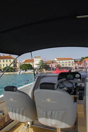 Atlantic Marine 750 | 19