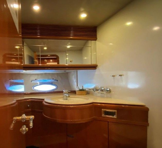 Sunseeker Manhattan 80 | Felicity